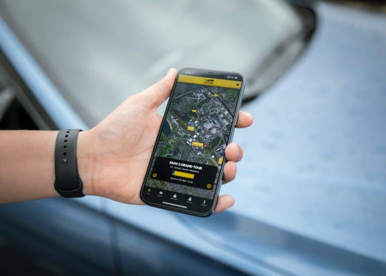 Tracking a vehicle delivery